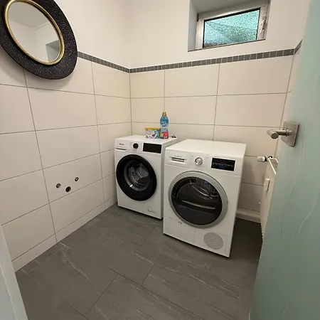 Stillvoll Mit Sauna Und Whirlpool * Daaden